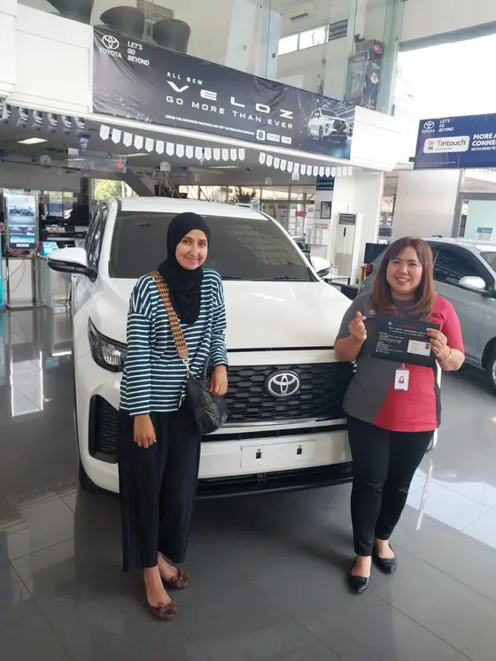 Sales Toyota Cinere
